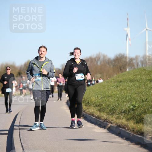 06.04.2025 - 44. Internationalen Wilhelmsburger Insellauf Jannik Wohlers http://msf.ph/oto/7616452 06.04.2025 09:38:16 Laufen 4260, 029, 3032 meine-sportfotos.de