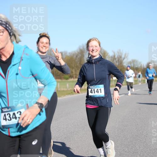 06.04.2025 - 44. Internationalen Wilhelmsburger Insellauf Jannik Wohlers http://msf.ph/oto/7616462 06.04.2025 09:38:17 Laufen 4343, 4141, 029 meine-sportfotos.de