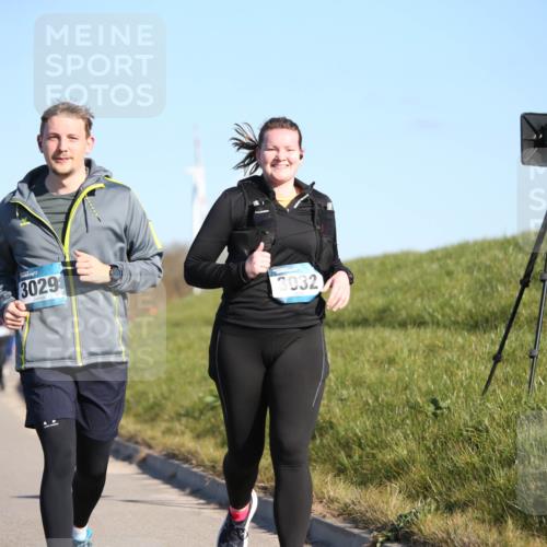 06.04.2025 - 44. Internationalen Wilhelmsburger Insellauf Jannik Wohlers http://msf.ph/oto/7616470 06.04.2025 09:38:19 Laufen 3029, 3032 meine-sportfotos.de