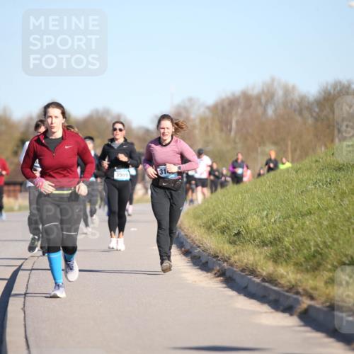 06.04.2025 - 44. Internationalen Wilhelmsburger Insellauf Jannik Wohlers http://msf.ph/oto/7616489 06.04.2025 09:38:26 Laufen 3569, 31 meine-sportfotos.de