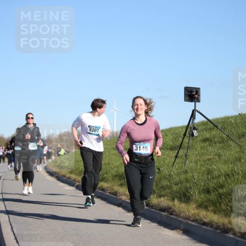 06.04.2025 - 44. Internationalen Wilhelmsburger Insellauf Jannik Wohlers http://msf.ph/oto/7616510 06.04.2025 09:38:34 Laufen 3569, 5207, 3145 meine-sportfotos.de