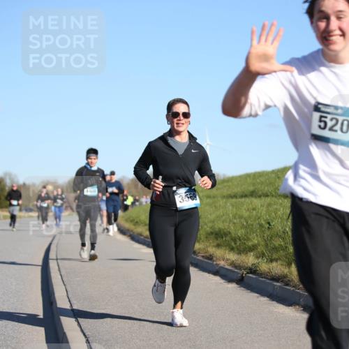 06.04.2025 - 44. Internationalen Wilhelmsburger Insellauf Jannik Wohlers http://msf.ph/oto/7616528 06.04.2025 09:38:37 Laufen 4408, 3569, 5207 meine-sportfotos.de