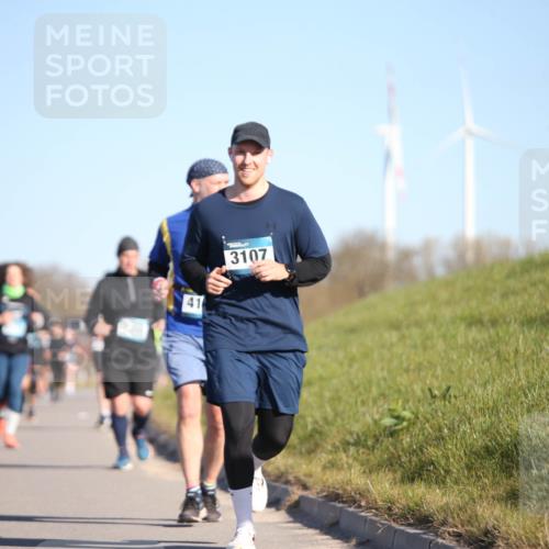 06.04.2025 - 44. Internationalen Wilhelmsburger Insellauf Jannik Wohlers http://msf.ph/oto/7616552 06.04.2025 09:38:42 Laufen 41, 3107 meine-sportfotos.de