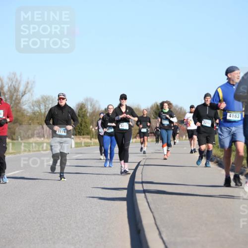 06.04.2025 - 44. Internationalen Wilhelmsburger Insellauf Jannik Wohlers http://msf.ph/oto/7616554 06.04.2025 09:38:43 Laufen 4165, 3926, 5173, 4227, 3115, 3200, 4163, 3107 meine-sportfotos.de