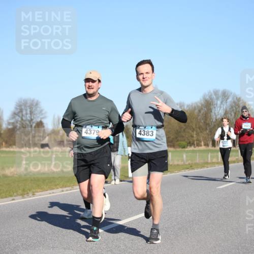 06.04.2025 - 44. Internationalen Wilhelmsburger Insellauf Jannik Wohlers http://msf.ph/oto/7616560 06.04.2025 09:38:44 Laufen 4379, 4383, 4165, 3926, 3115 meine-sportfotos.de