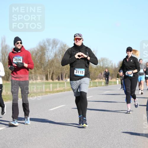 06.04.2025 - 44. Internationalen Wilhelmsburger Insellauf Jannik Wohlers http://msf.ph/oto/7616567 06.04.2025 09:38:46 Laufen 4165, 3926, 3115, 1283, 5173 meine-sportfotos.de