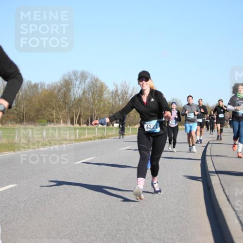 06.04.2025 - 44. Internationalen Wilhelmsburger Insellauf Jannik Wohlers http://msf.ph/oto/7616578 06.04.2025 09:38:48 Laufen 3115, 4227, 3507 meine-sportfotos.de