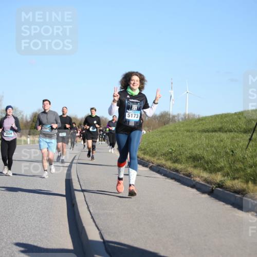 06.04.2025 - 44. Internationalen Wilhelmsburger Insellauf Jannik Wohlers http://msf.ph/oto/7616591 06.04.2025 09:38:51 Laufen 17, 3509, 3507, 3627, 5173 meine-sportfotos.de
