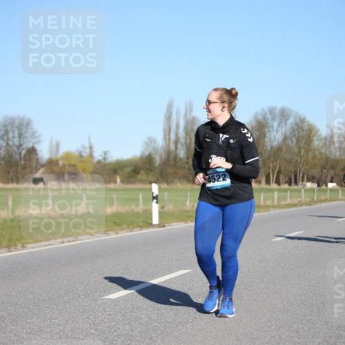 06.04.2025 - 44. Internationalen Wilhelmsburger Insellauf Jannik Wohlers http://msf.ph/oto/7616594 06.04.2025 09:38:51 Laufen 4522, 3509, 3507 meine-sportfotos.de