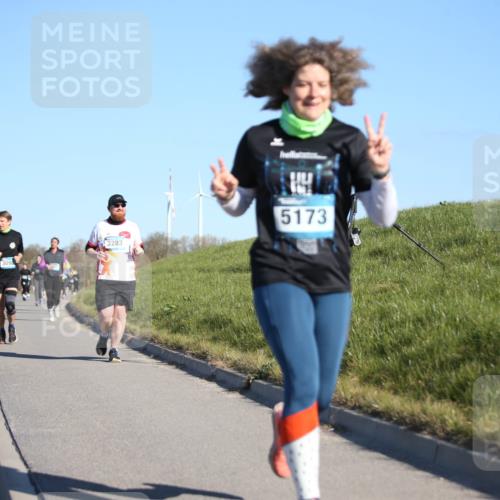 06.04.2025 - 44. Internationalen Wilhelmsburger Insellauf Jannik Wohlers http://msf.ph/oto/7616600 06.04.2025 09:38:52 Laufen 3507, 3627, 3098, 3283, 5173 meine-sportfotos.de