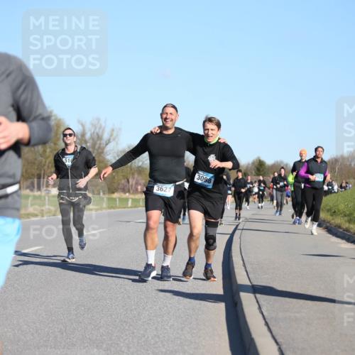 06.04.2025 - 44. Internationalen Wilhelmsburger Insellauf Jannik Wohlers http://msf.ph/oto/7616614 06.04.2025 09:38:55 Laufen 3507, 516, 3627, 3098, 2373 meine-sportfotos.de