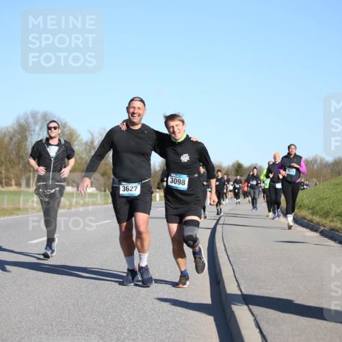 06.04.2025 - 44. Internationalen Wilhelmsburger Insellauf Jannik Wohlers http://msf.ph/oto/7616622 06.04.2025 09:38:56 Laufen 3627, 3098, 3373 meine-sportfotos.de