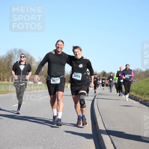 06.04.2025 - 44. Internationalen Wilhelmsburger Insellauf Jannik Wohlers http://msf.ph/oto/7616623 06.04.2025 09:38:56 Laufen 3627, 3098, 337 meine-sportfotos.de