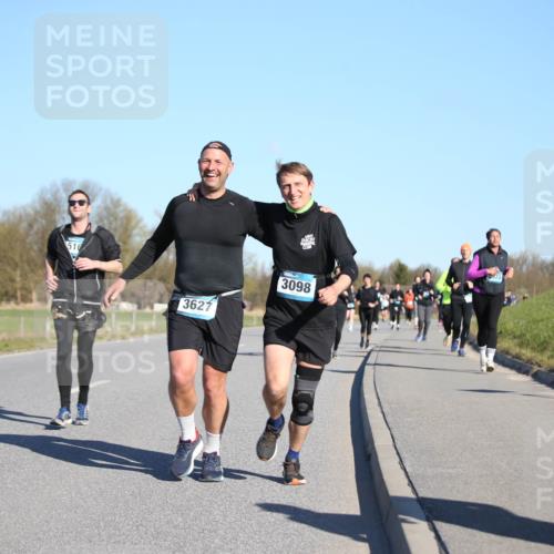06.04.2025 - 44. Internationalen Wilhelmsburger Insellauf Jannik Wohlers http://msf.ph/oto/7616626 06.04.2025 09:38:56 Laufen 516, 3627, 3098 meine-sportfotos.de