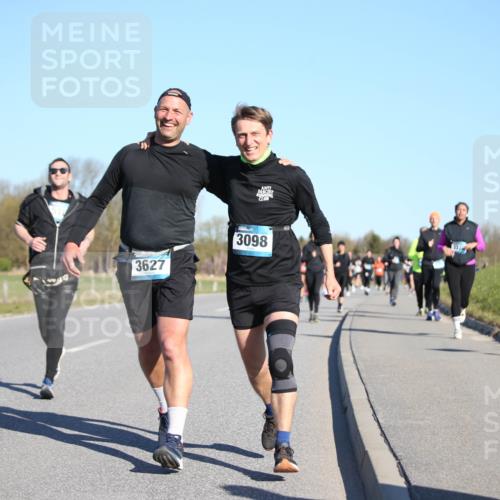 06.04.2025 - 44. Internationalen Wilhelmsburger Insellauf Jannik Wohlers http://msf.ph/oto/7616632 06.04.2025 09:38:57 Laufen 3627, 3098 meine-sportfotos.de