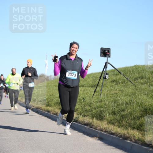 06.04.2025 - 44. Internationalen Wilhelmsburger Insellauf Jannik Wohlers http://msf.ph/oto/7616645 06.04.2025 09:39:00 Laufen 3373 meine-sportfotos.de