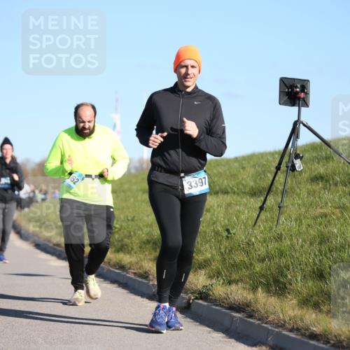 06.04.2025 - 44. Internationalen Wilhelmsburger Insellauf Jannik Wohlers http://msf.ph/oto/7616651 06.04.2025 09:39:03 Laufen 62, 3397 meine-sportfotos.de