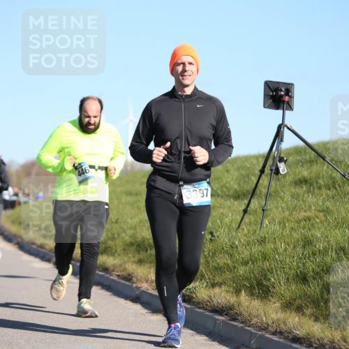 06.04.2025 - 44. Internationalen Wilhelmsburger Insellauf Jannik Wohlers http://msf.ph/oto/7616654 06.04.2025 09:39:03 Laufen 446, 3397 meine-sportfotos.de