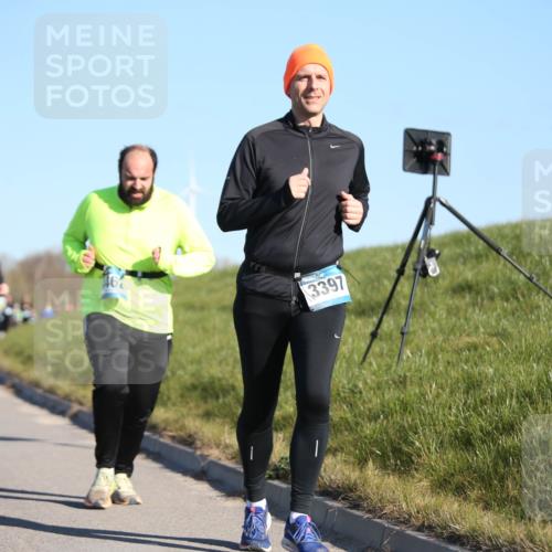 06.04.2025 - 44. Internationalen Wilhelmsburger Insellauf Jannik Wohlers http://msf.ph/oto/7616656 06.04.2025 09:39:04 Laufen 3397 meine-sportfotos.de