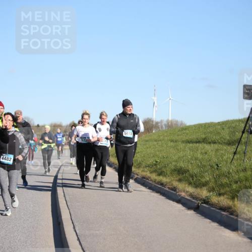 06.04.2025 - 44. Internationalen Wilhelmsburger Insellauf Jannik Wohlers http://msf.ph/oto/7616738 06.04.2025 09:39:26 Laufen 3483, 3442, 4482, 112, 5072 meine-sportfotos.de