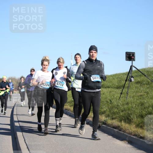 06.04.2025 - 44. Internationalen Wilhelmsburger Insellauf Jannik Wohlers http://msf.ph/oto/7616754 06.04.2025 09:39:29 Laufen 3799, 5224, 5112, 5072 meine-sportfotos.de