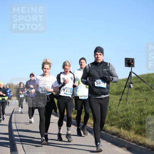 06.04.2025 - 44. Internationalen Wilhelmsburger Insellauf Jannik Wohlers http://msf.ph/oto/7616758 06.04.2025 09:39:29 Laufen 3799, 52, 5112, 5105, 5072 meine-sportfotos.de