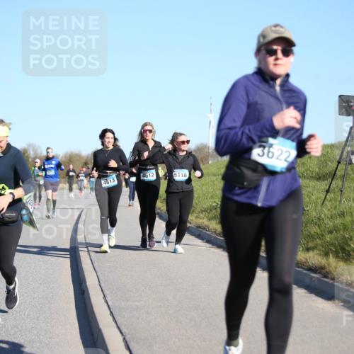 06.04.2025 - 44. Internationalen Wilhelmsburger Insellauf Jannik Wohlers http://msf.ph/oto/7616775 06.04.2025 09:39:33 Laufen 4513, 4512, 5116, 3622 meine-sportfotos.de