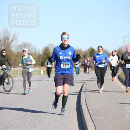 06.04.2025 - 44. Internationalen Wilhelmsburger Insellauf Jannik Wohlers http://msf.ph/oto/7616796 06.04.2025 09:39:38 Laufen 4477, 3372, 3325, 3326 meine-sportfotos.de
