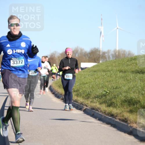 06.04.2025 - 44. Internationalen Wilhelmsburger Insellauf Jannik Wohlers http://msf.ph/oto/7616801 06.04.2025 09:39:39 Laufen 3372, 3325, 3326 meine-sportfotos.de