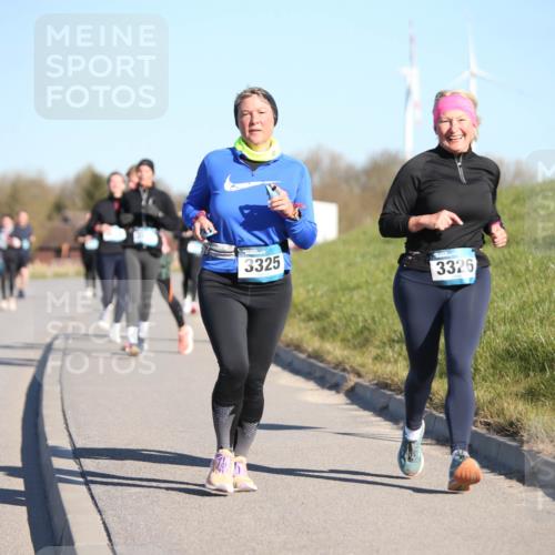 06.04.2025 - 44. Internationalen Wilhelmsburger Insellauf Jannik Wohlers http://msf.ph/oto/7616808 06.04.2025 09:39:42 Laufen 3325, 3326 meine-sportfotos.de