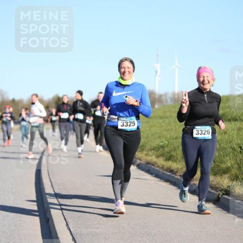 06.04.2025 - 44. Internationalen Wilhelmsburger Insellauf Jannik Wohlers http://msf.ph/oto/7616810 06.04.2025 09:39:43 Laufen 3325, 3326 meine-sportfotos.de