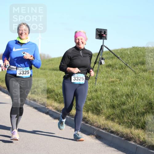 06.04.2025 - 44. Internationalen Wilhelmsburger Insellauf Jannik Wohlers http://msf.ph/oto/7616814 06.04.2025 09:39:44 Laufen 3325, 3326 meine-sportfotos.de