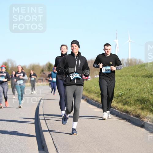06.04.2025 - 44. Internationalen Wilhelmsburger Insellauf Jannik Wohlers http://msf.ph/oto/7616826 06.04.2025 09:39:48 Laufen 40, 357, 4150 meine-sportfotos.de