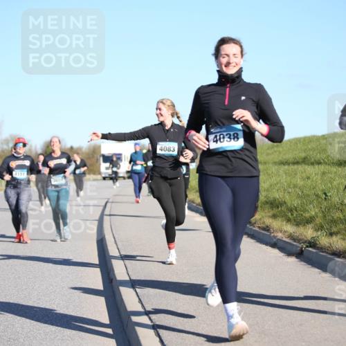 06.04.2025 - 44. Internationalen Wilhelmsburger Insellauf Jannik Wohlers http://msf.ph/oto/7616849 06.04.2025 09:39:51 Laufen 4151, 3659, 4083, 4038, 4150 meine-sportfotos.de