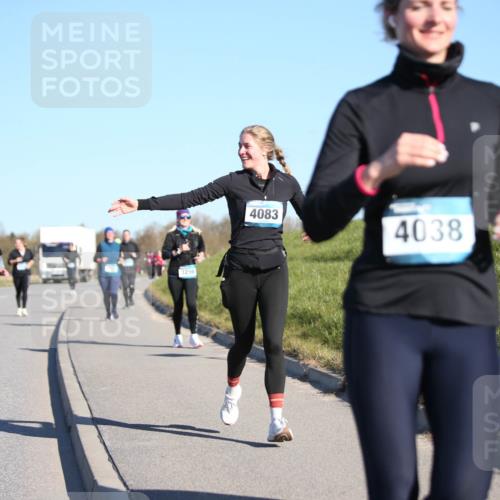 06.04.2025 - 44. Internationalen Wilhelmsburger Insellauf Jannik Wohlers http://msf.ph/oto/7616860 06.04.2025 09:39:52 Laufen 4151, 3659, 3256, 4083, 4038 meine-sportfotos.de