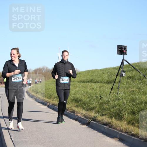 06.04.2025 - 44. Internationalen Wilhelmsburger Insellauf Jannik Wohlers http://msf.ph/oto/7616901 06.04.2025 09:40:00 Laufen 3433, 3293 meine-sportfotos.de