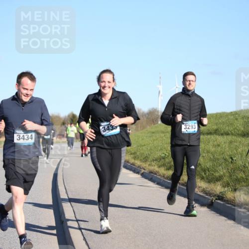 06.04.2025 - 44. Internationalen Wilhelmsburger Insellauf Jannik Wohlers http://msf.ph/oto/7616903 06.04.2025 09:40:00 Laufen 3434, 3435, 3293 meine-sportfotos.de