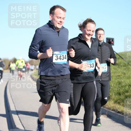 06.04.2025 - 44. Internationalen Wilhelmsburger Insellauf Jannik Wohlers http://msf.ph/oto/7616911 06.04.2025 09:40:01 Laufen 3434, 33, 93 meine-sportfotos.de