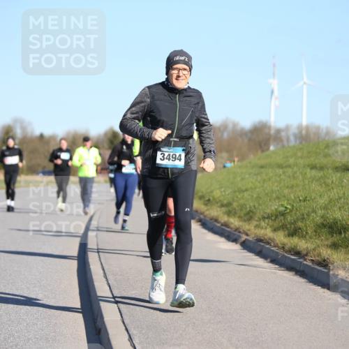 06.04.2025 - 44. Internationalen Wilhelmsburger Insellauf Jannik Wohlers http://msf.ph/oto/7616928 06.04.2025 09:40:08 Laufen 3494 meine-sportfotos.de