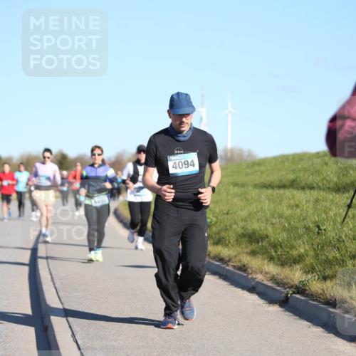 06.04.2025 - 44. Internationalen Wilhelmsburger Insellauf Jannik Wohlers http://msf.ph/oto/7616982 06.04.2025 09:40:23 Laufen 4094 meine-sportfotos.de