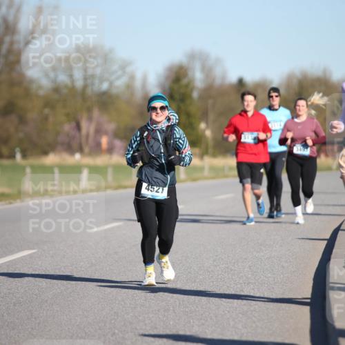 06.04.2025 - 44. Internationalen Wilhelmsburger Insellauf Jannik Wohlers http://msf.ph/oto/7616984 06.04.2025 09:40:25 Laufen 4521, 3114, 3493, 451, 3616 meine-sportfotos.de