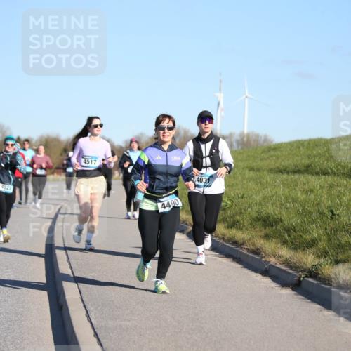 06.04.2025 - 44. Internationalen Wilhelmsburger Insellauf Jannik Wohlers http://msf.ph/oto/7616985 06.04.2025 09:40:26 Laufen 4521, 4517, 4490, 4031 meine-sportfotos.de