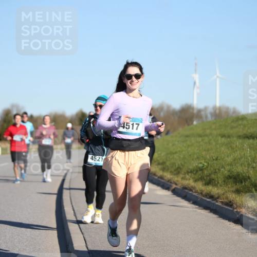 06.04.2025 - 44. Internationalen Wilhelmsburger Insellauf Jannik Wohlers http://msf.ph/oto/7616993 06.04.2025 09:40:28 Laufen 4521, 4517 meine-sportfotos.de