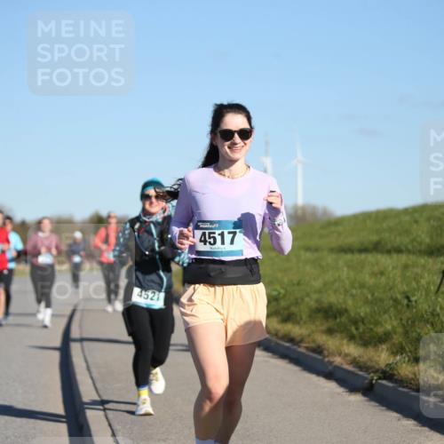 06.04.2025 - 44. Internationalen Wilhelmsburger Insellauf Jannik Wohlers http://msf.ph/oto/7616998 06.04.2025 09:40:29 Laufen 4521, 4517 meine-sportfotos.de