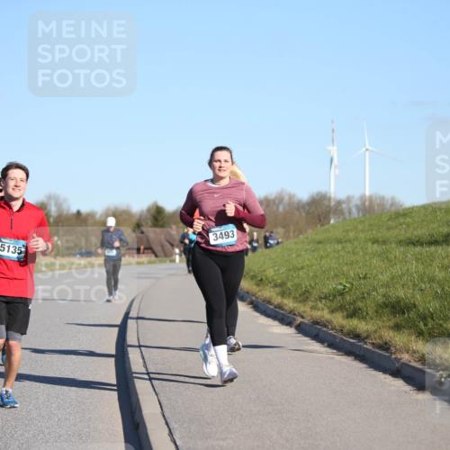 06.04.2025 - 44. Internationalen Wilhelmsburger Insellauf Jannik Wohlers http://msf.ph/oto/7617015 06.04.2025 09:40:33 Laufen 5135, 3493 meine-sportfotos.de