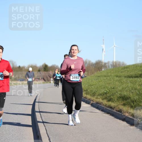 06.04.2025 - 44. Internationalen Wilhelmsburger Insellauf Jannik Wohlers http://msf.ph/oto/7617018 06.04.2025 09:40:34 Laufen 5135, 3493 meine-sportfotos.de