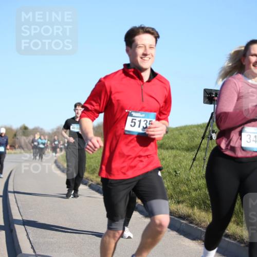 06.04.2025 - 44. Internationalen Wilhelmsburger Insellauf Jannik Wohlers http://msf.ph/oto/7617030 06.04.2025 09:40:36 Laufen 5135, 3493, 4605 meine-sportfotos.de