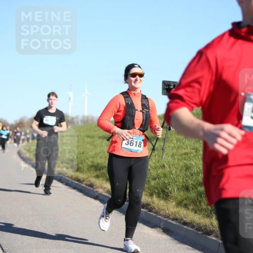 06.04.2025 - 44. Internationalen Wilhelmsburger Insellauf Jannik Wohlers http://msf.ph/oto/7617033 06.04.2025 09:40:37 Laufen 4605, 3618, 5135 meine-sportfotos.de