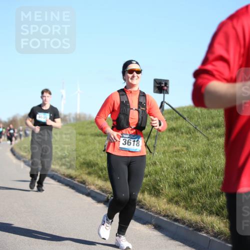 06.04.2025 - 44. Internationalen Wilhelmsburger Insellauf Jannik Wohlers http://msf.ph/oto/7617034 06.04.2025 09:40:37 Laufen 4605, 3618, 35 meine-sportfotos.de