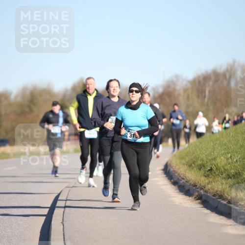 06.04.2025 - 44. Internationalen Wilhelmsburger Insellauf Jannik Wohlers http://msf.ph/oto/7617053 06.04.2025 09:40:45 Laufen 3606, 38, 31 meine-sportfotos.de